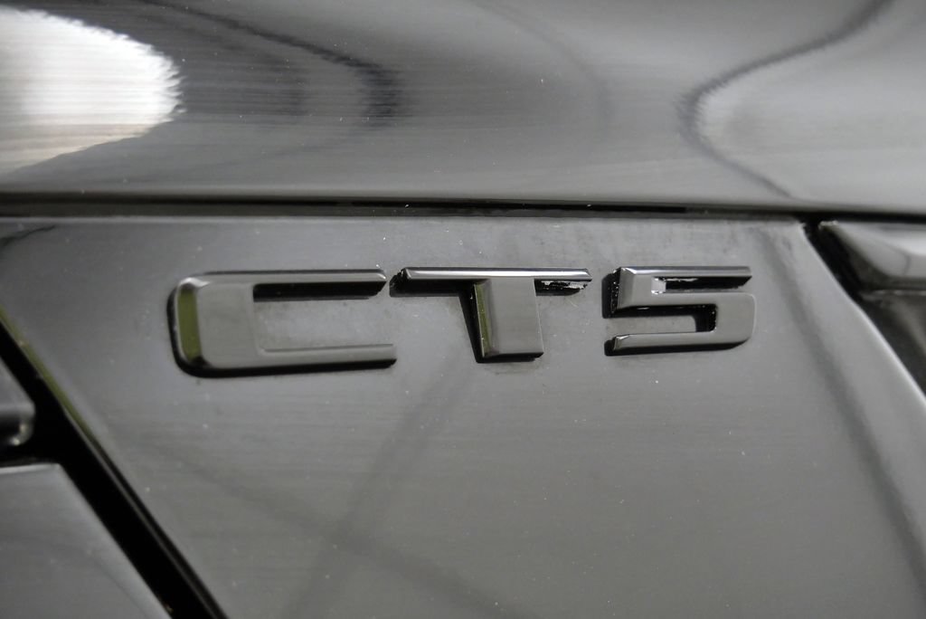 Used 2023 Cadillac CT5 V w/ Platinum Package AWD/4WD image 9