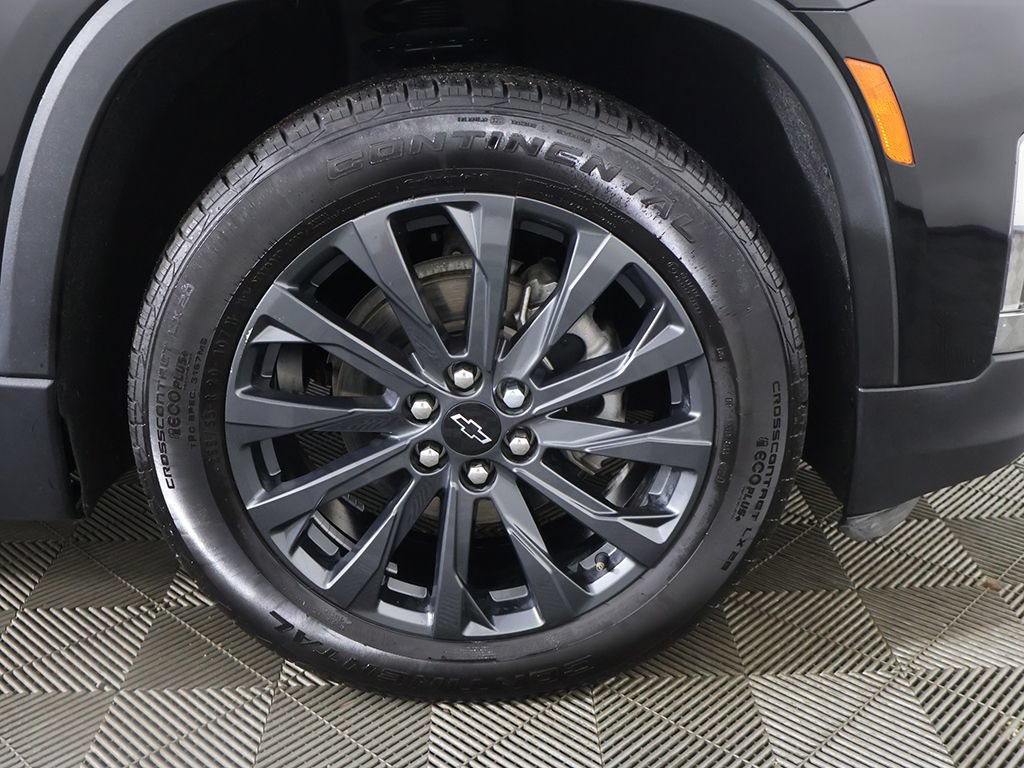 Used 2023 Chevrolet Traverse RS AWD/4WD image 27