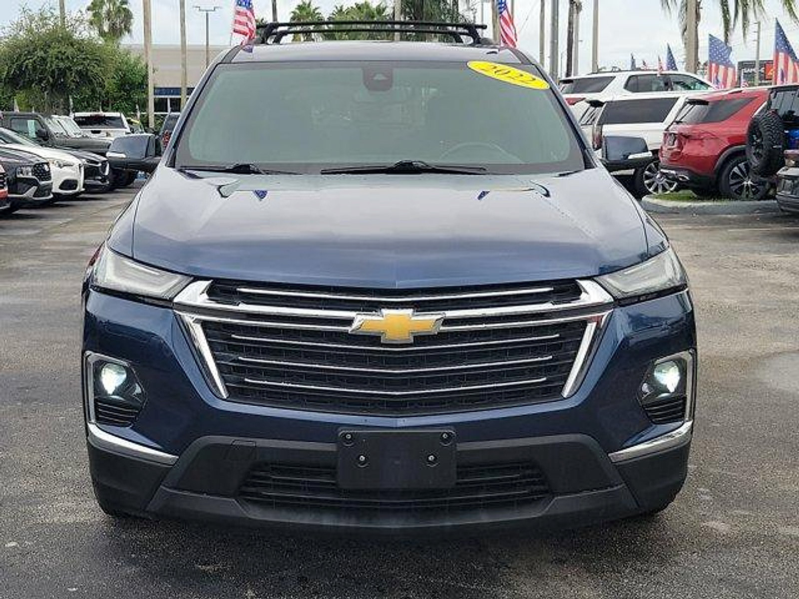 Used 2022 Chevrolet Traverse LT AWD/4WD image 2