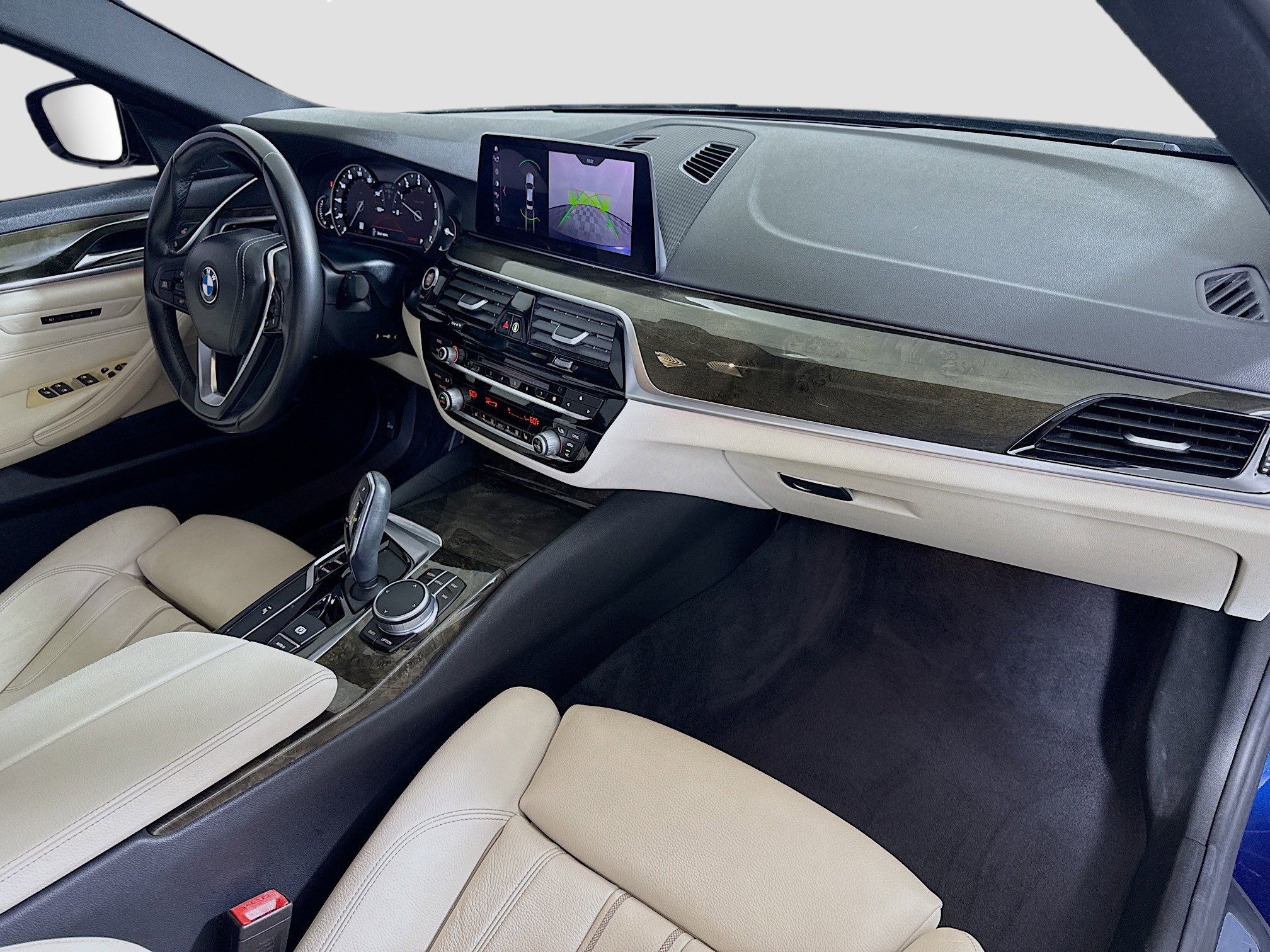 Used 2019 BMW 530i w/ Convenience Package image 30