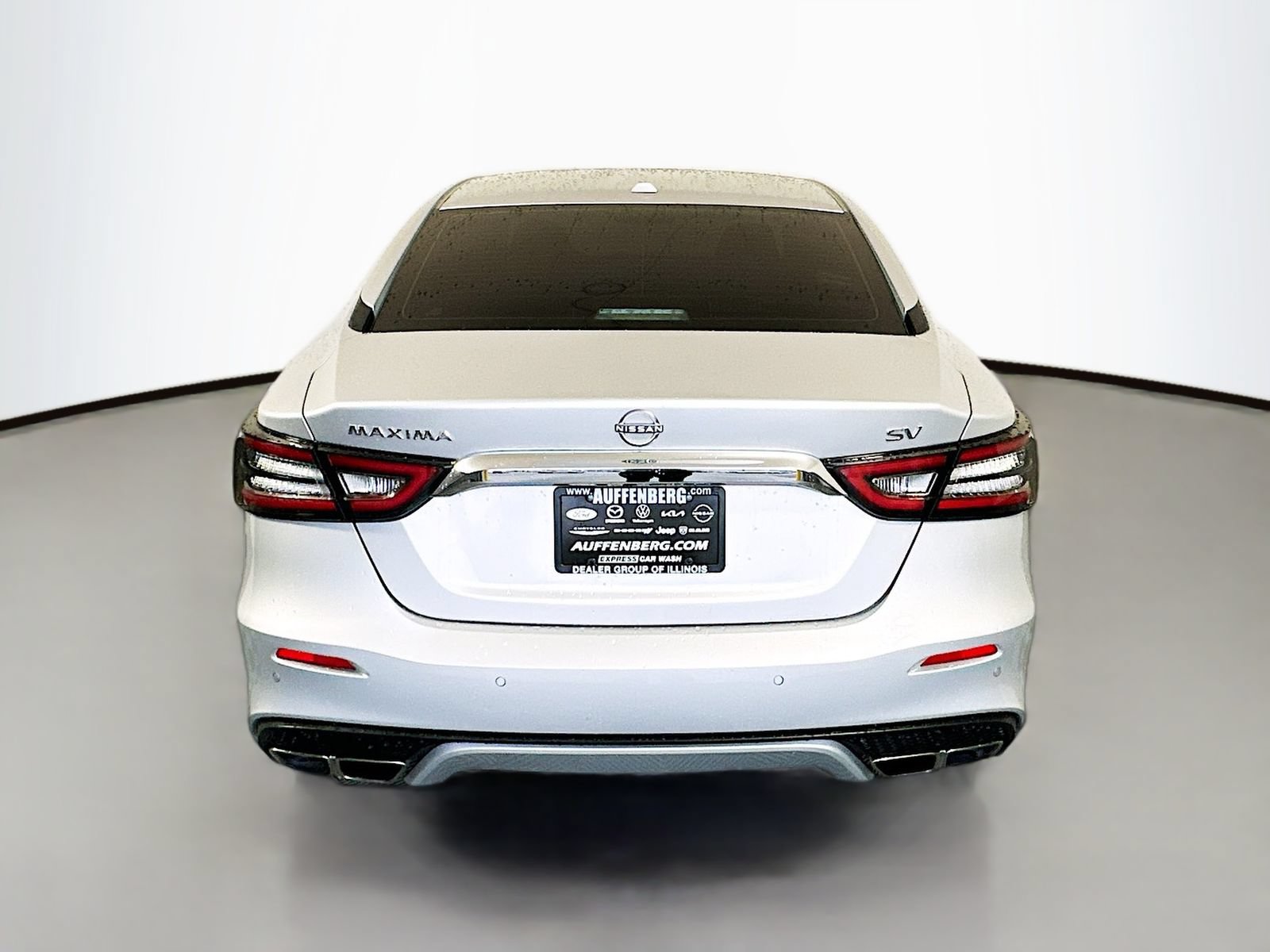 Used 2022 Nissan Maxima SV w/ Floor Mat Group FWD image 6