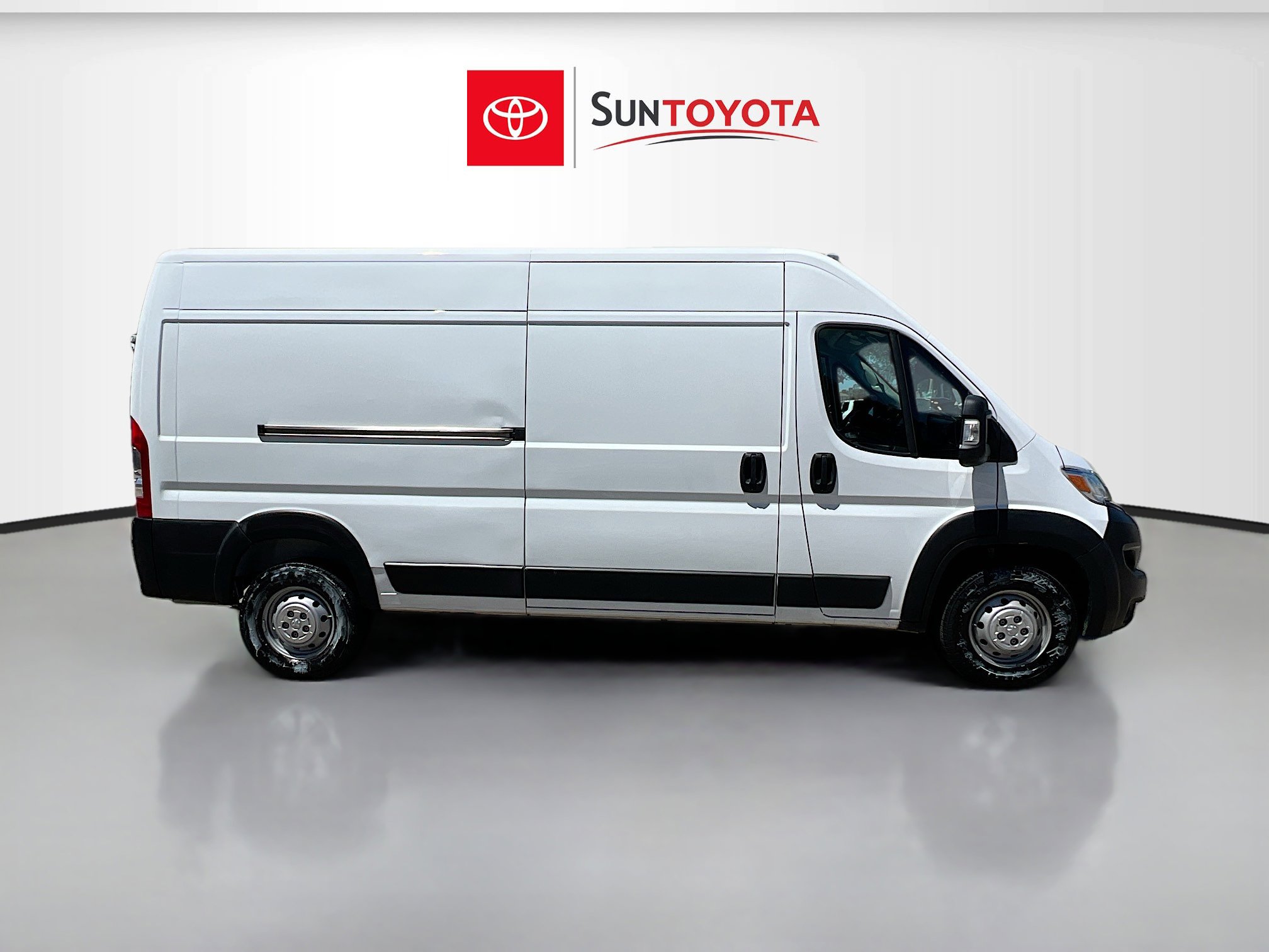 Used 2023 RAM ProMaster 2500 image 2