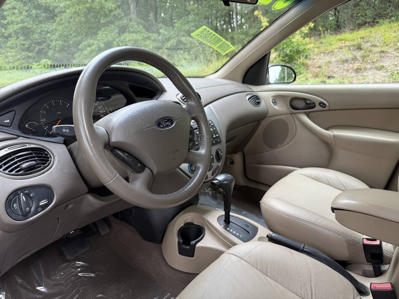 Used 2002 Ford Focus ZTS FWD image 11