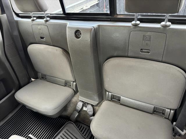 Used 2018 Nissan Frontier PRO-4X AWD/4WD image 18