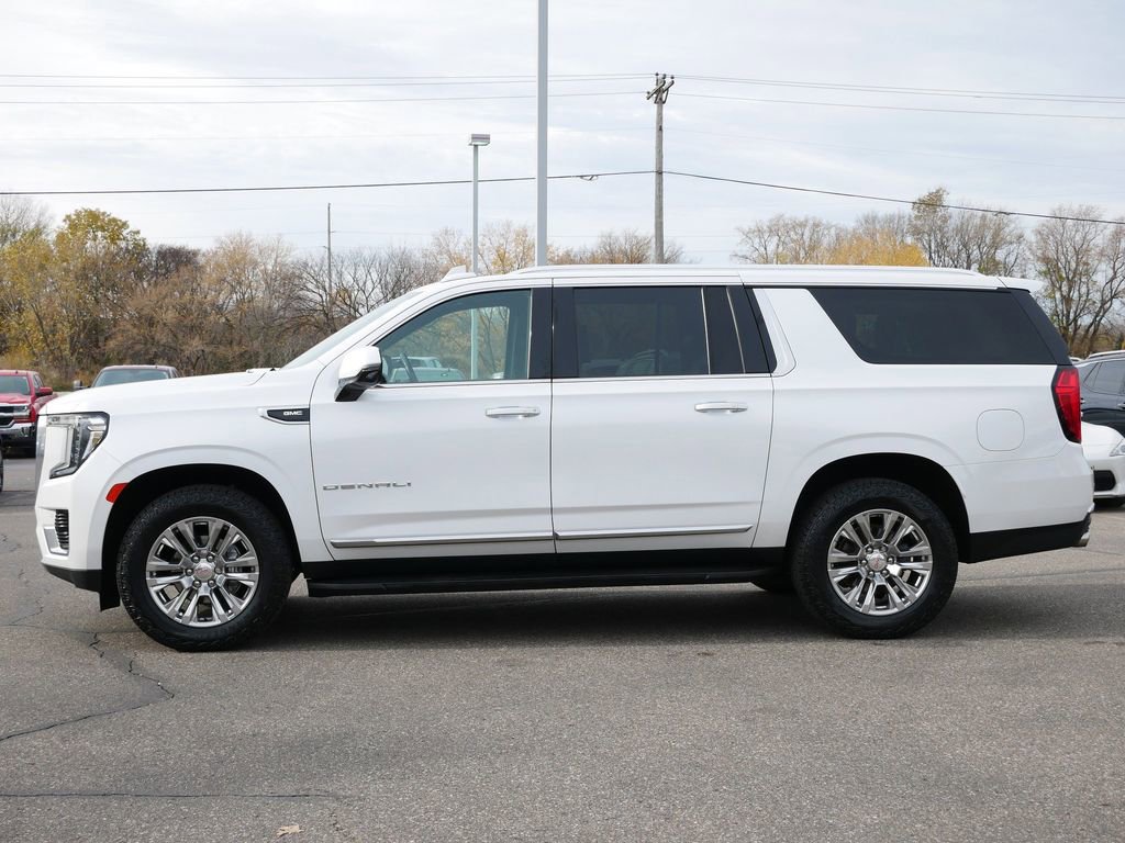 Used 2021 GMC Yukon XL Denali image 4
