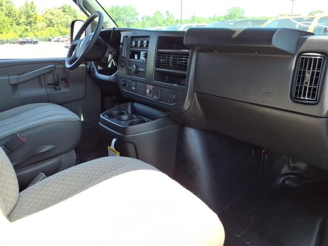 New 2026 Chevrolet Express 2500 w/ Driver Convenience Package RWD image 10