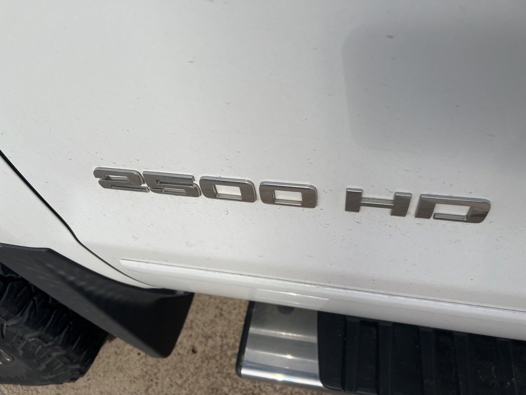 Used 2016 Chevrolet Silverado 2500 LT image 17