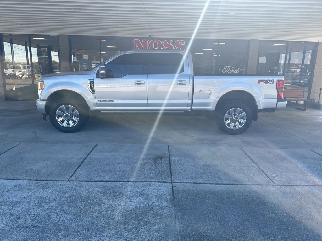 Used 2019 Ford F250 Platinum w/ Platinum Ultimate Package image 7