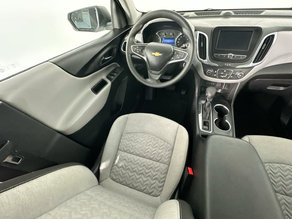 Used 2024 Chevrolet Equinox LS w/ LS Convenience Package FWD image 9