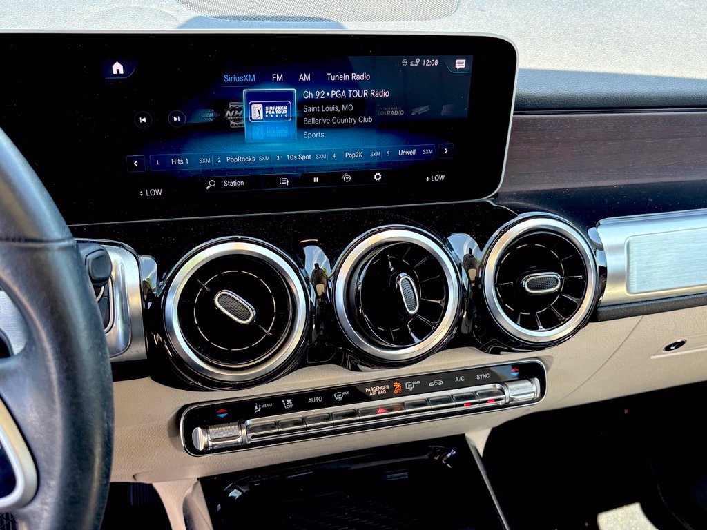 Used 2020 Mercedes-Benz GLB 250 image 14