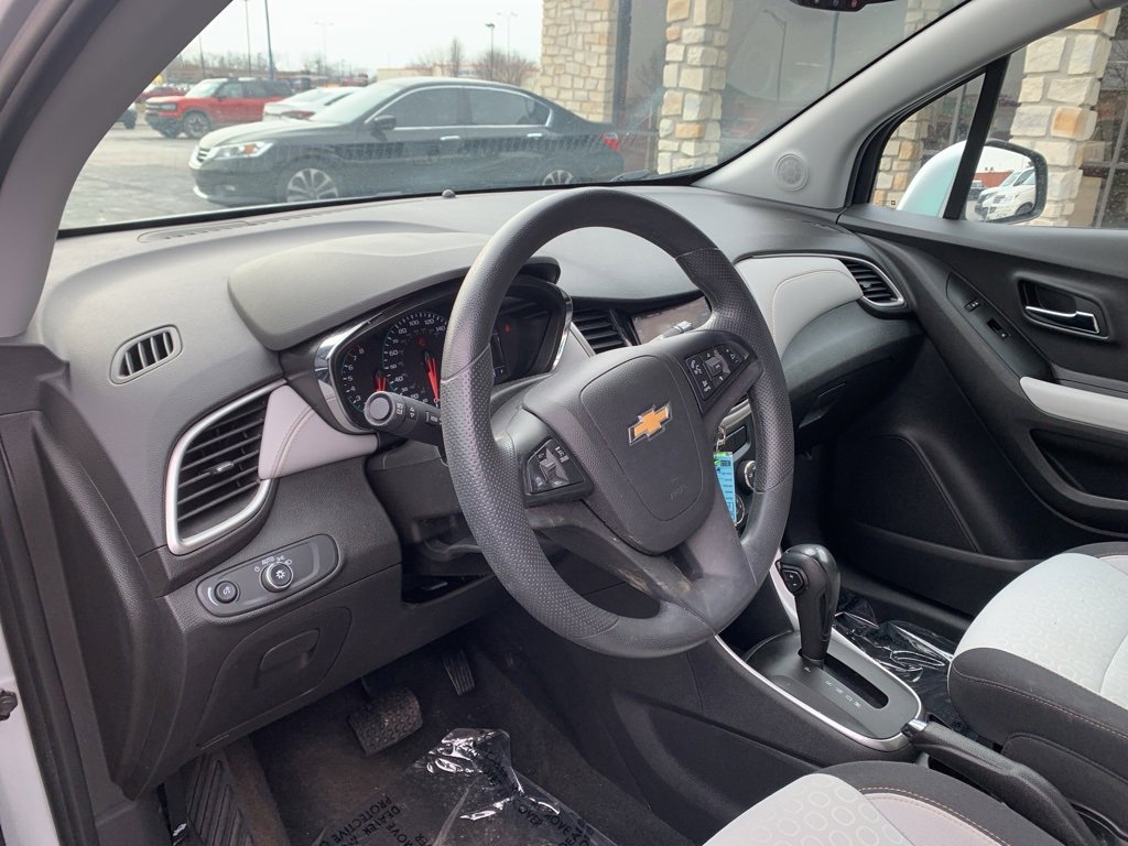 Used 2020 Chevrolet Trax LS w/ Tint and Cruise Package image 18