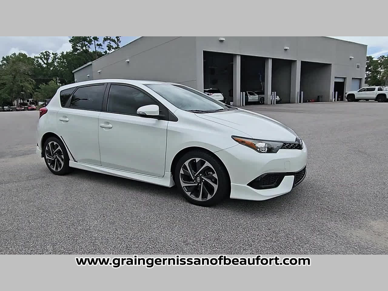 Used 2016 Scion iM FWD image 17