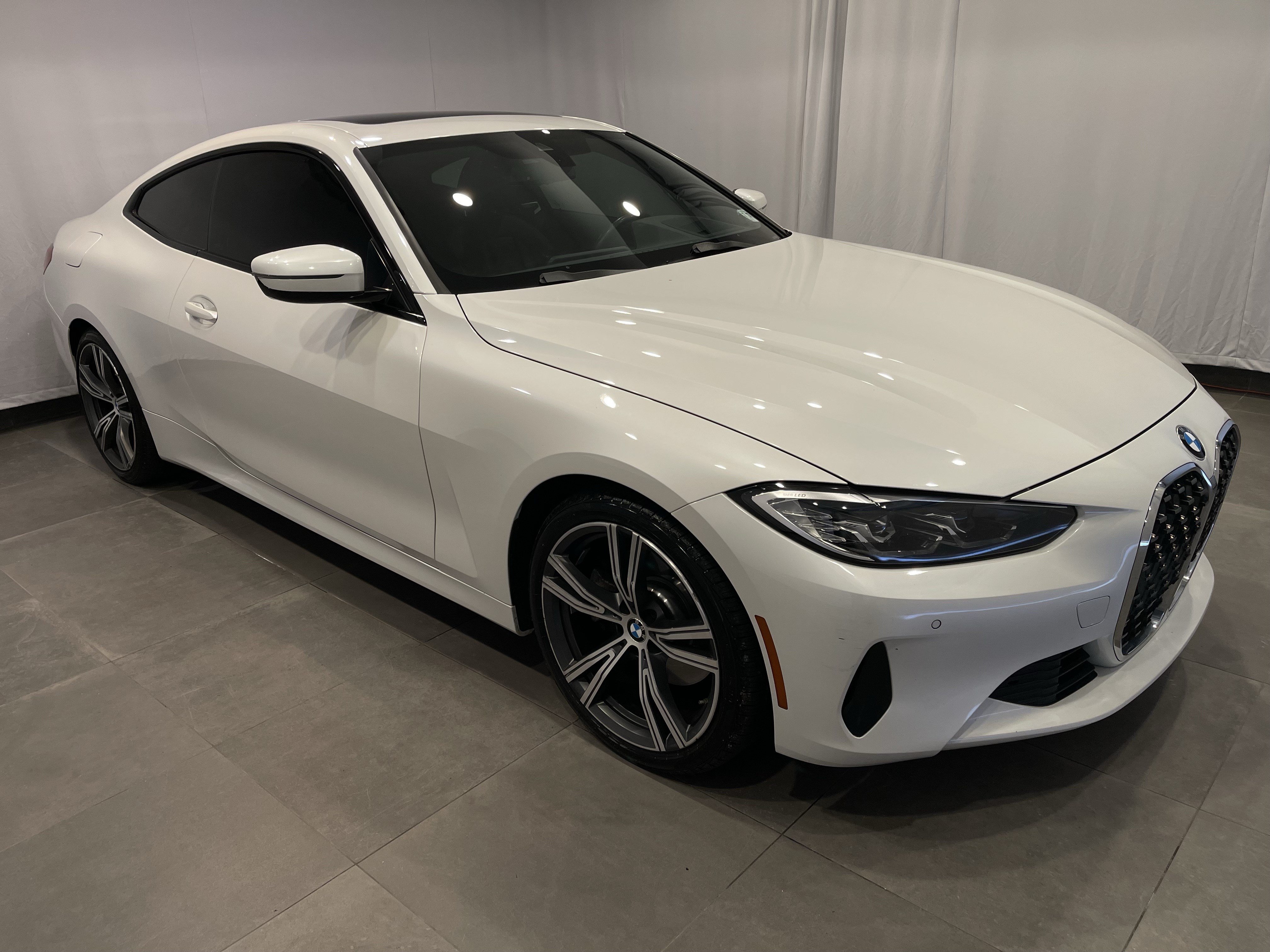 Used 2021 BMW 430i xDrive Coupe w/ Premium Package AWD/4WD image 3