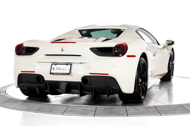 Certified 2018 Ferrari 488 Spider RWD image 12