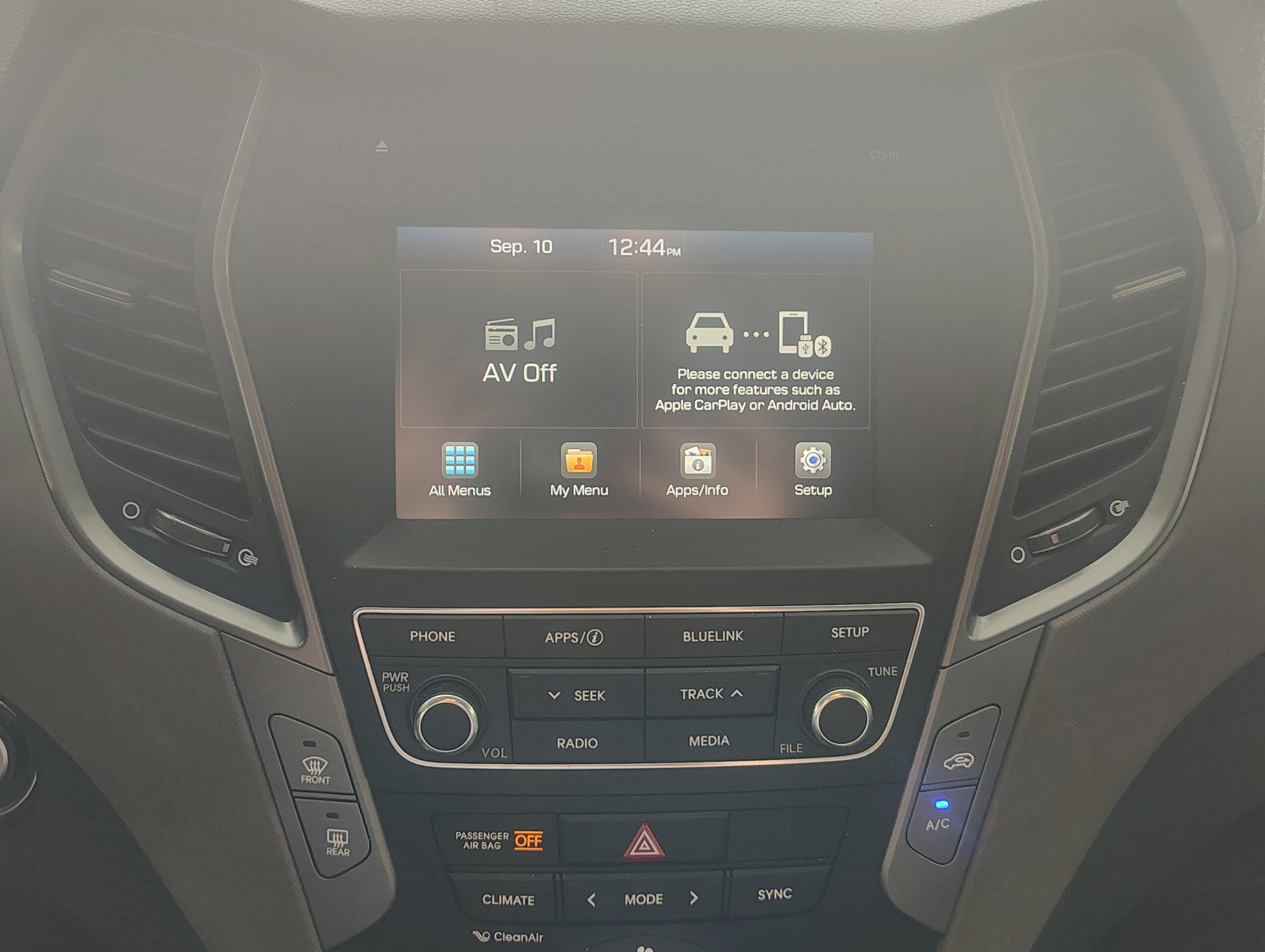 Used 2017 Hyundai Santa Fe Sport FWD image 11