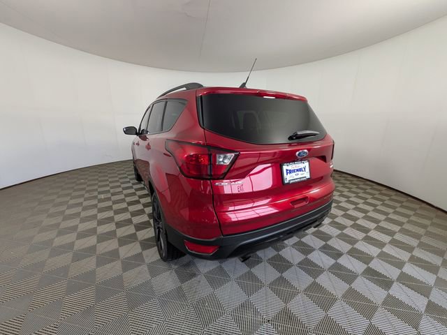 Used 2019 Ford Escape SE FWD image 11