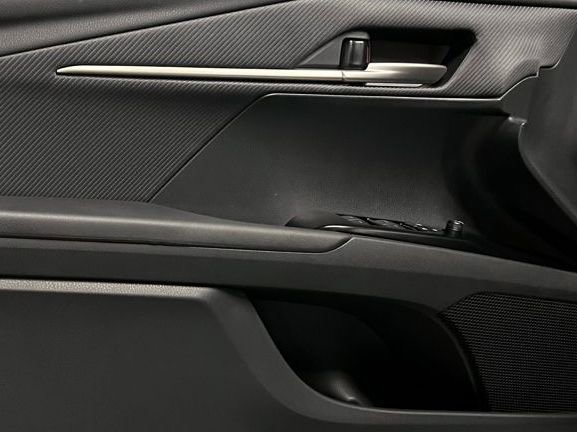 New 2026 Toyota Camry Hybrid image 40