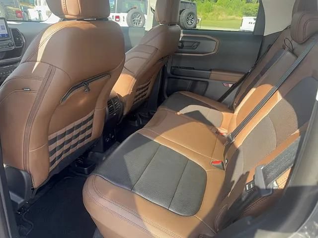 Used 2024 Ford Bronco Sport Badlands w/ Premium Package AWD/4WD image 16