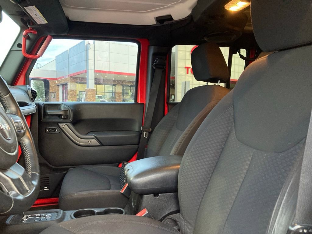 Used 2013 Jeep Wrangler Unlimited Sport image 10