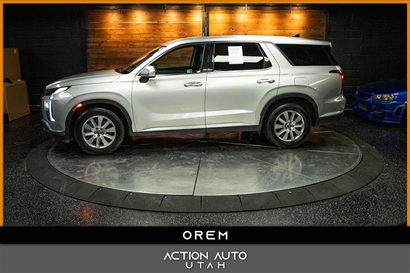 Used 2024 Hyundai Palisade SE image 1