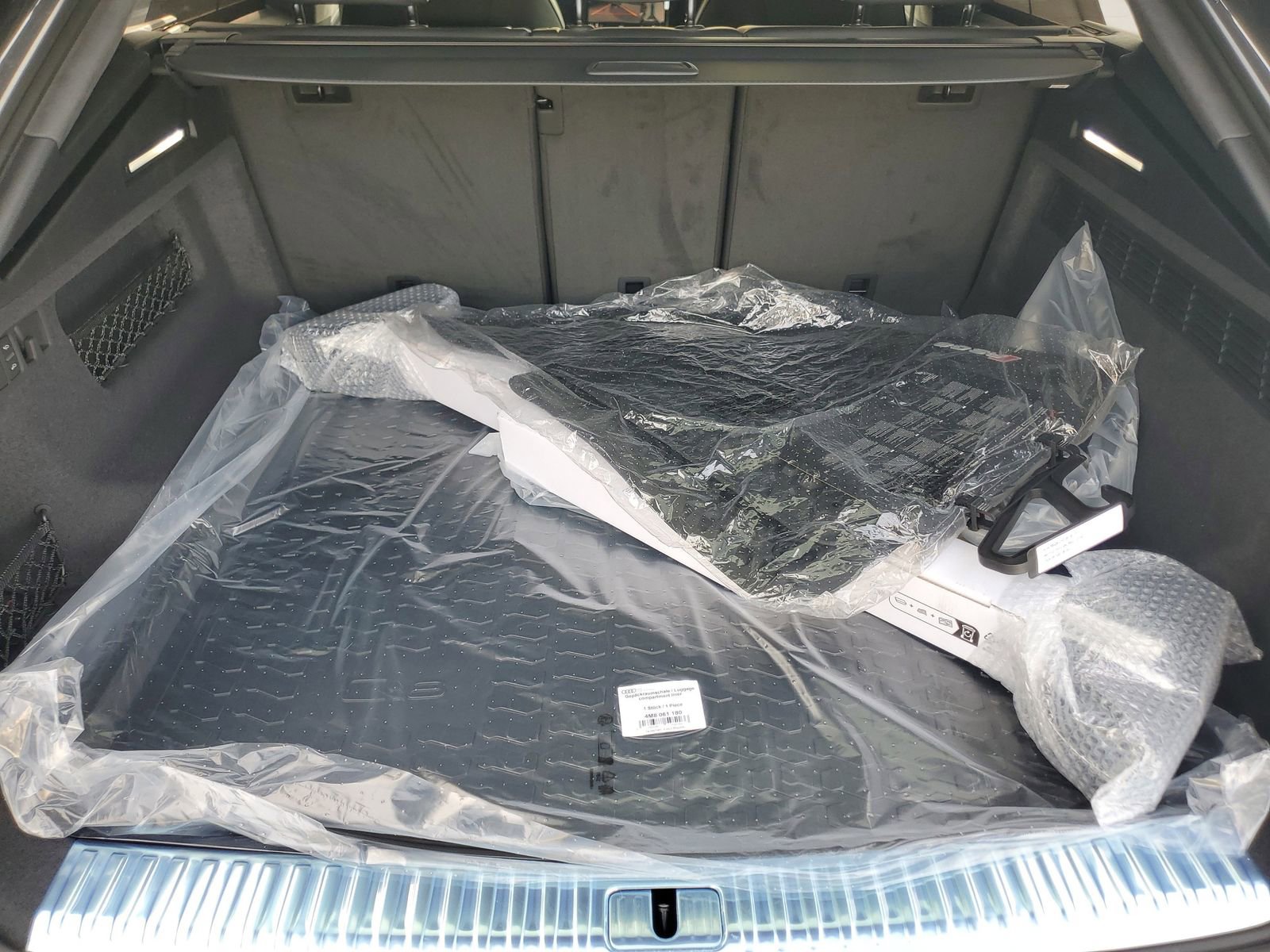 New 2026 Audi RS Q8 performance image 8