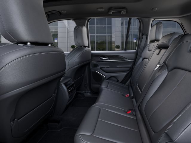 New 2026 Jeep Grand Cherokee Limited w/ Limited Altitude Package AWD/4WD image 23