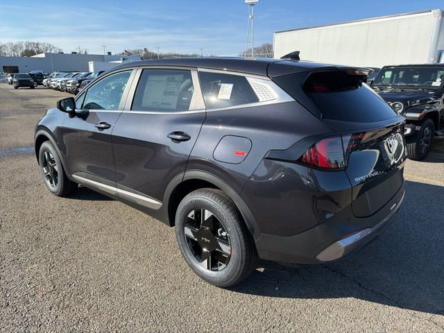 New 2026 Kia Sportage LX image 5