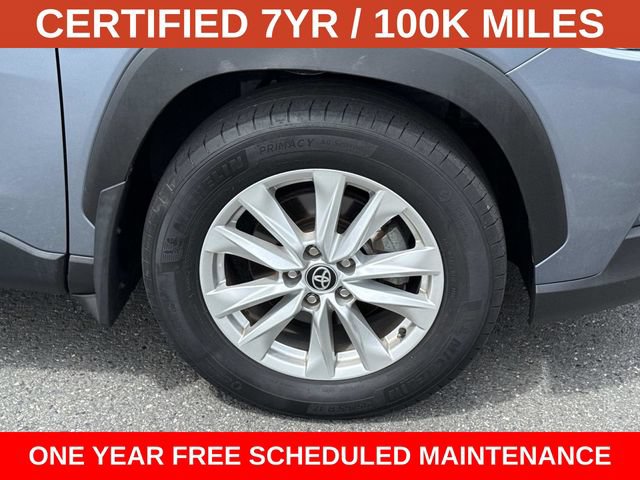 Used 2023 Toyota Corolla Cross LE w/ Moonroof Package AWD/4WD image 7