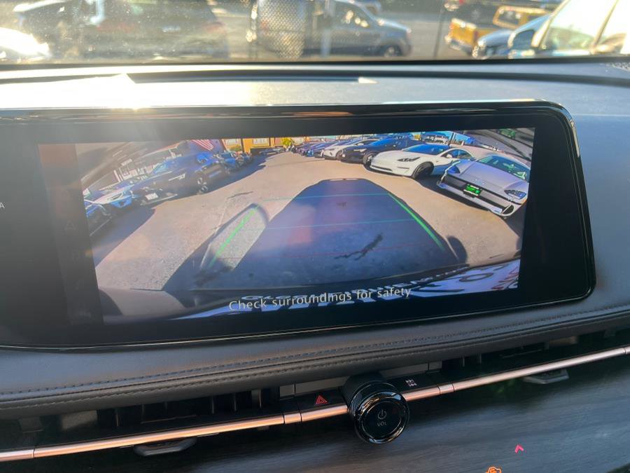 Used 2024 Nissan Ariya FWD image 22