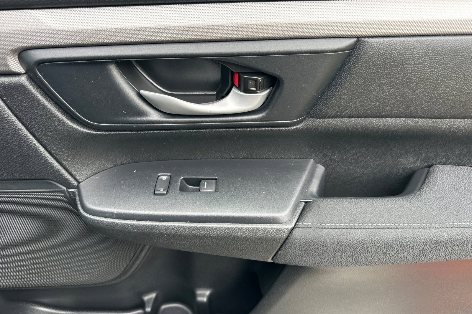 Used 2019 Honda CR-V LX image 22