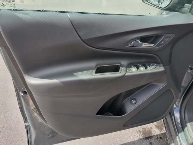 Used 2021 Chevrolet Equinox LT AWD/4WD image 12