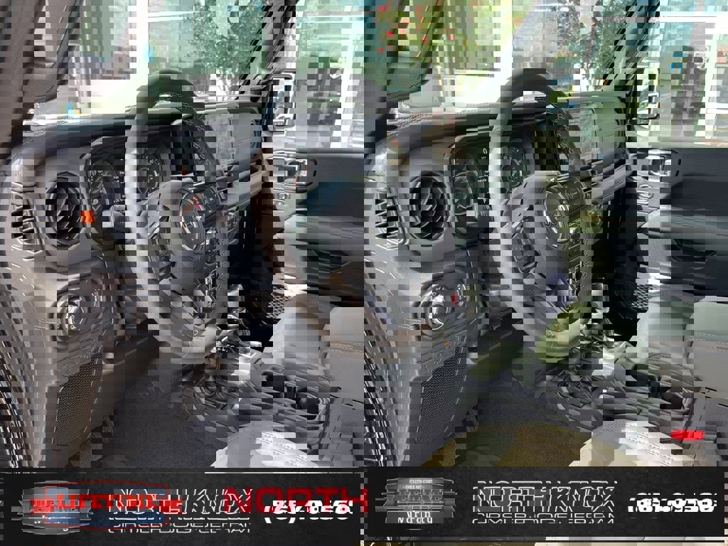 New 2025 Jeep Gladiator Mojave image 6