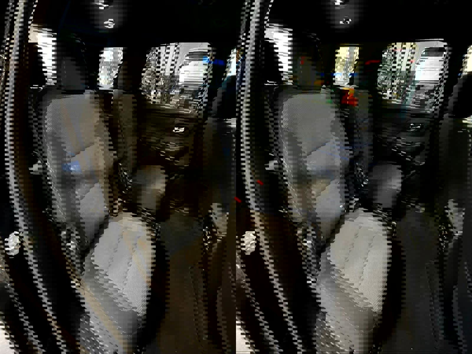 Used 2022 Chevrolet Traverse LT AWD/4WD image 16