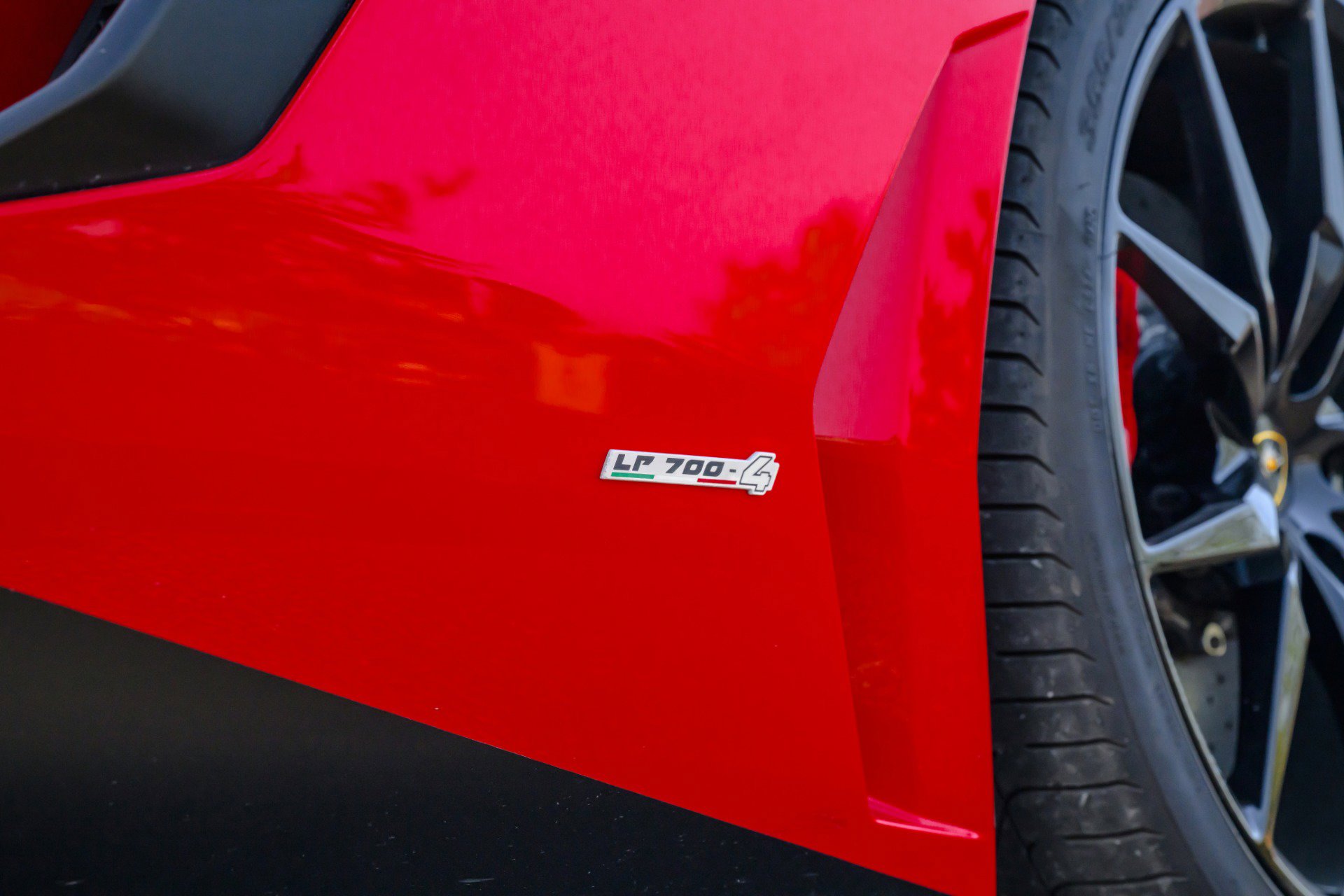 Used 2013 Lamborghini Aventador LP 700-4 image 54