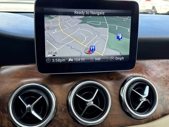 Used 2020 Mercedes-Benz GLA 250 image 30