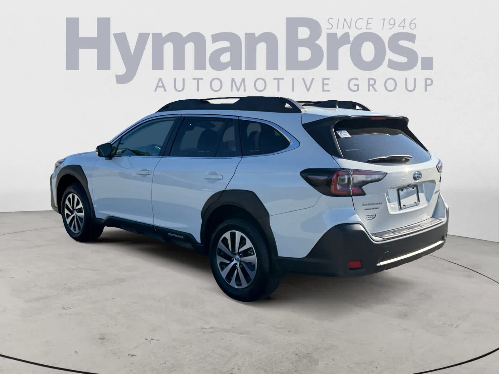 Certified 2025 Subaru Outback Premium AWD/4WD image 6