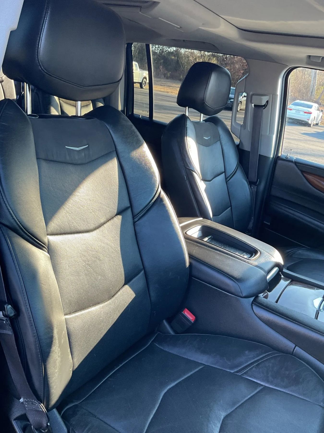 Used 2016 Cadillac Escalade ESV Premium image 45