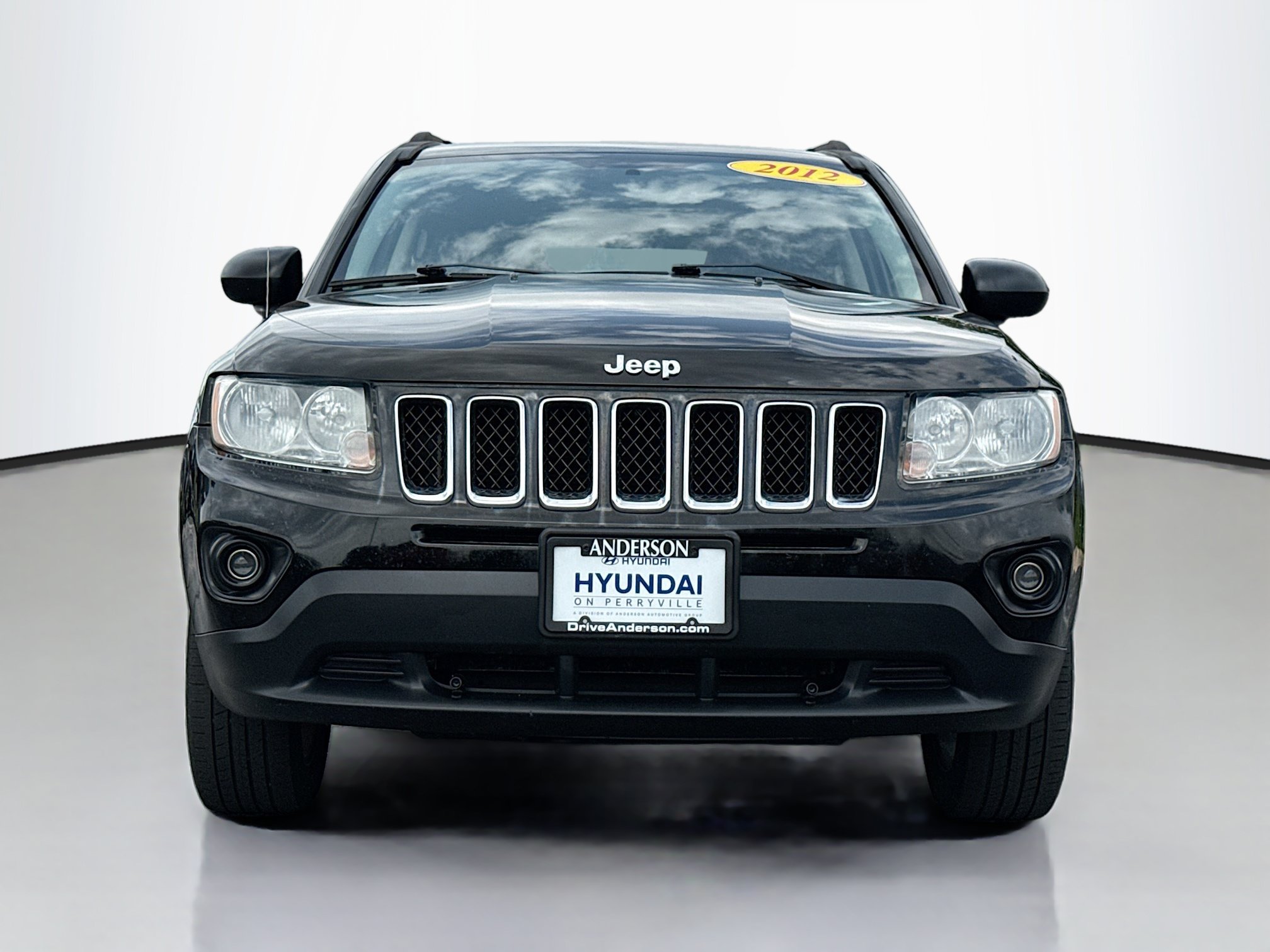 Used 2012 Jeep Compass Latitude FWD image 17
