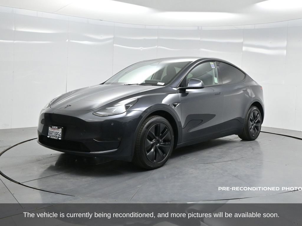 Used 2025 Tesla Model Y Long Range image 64