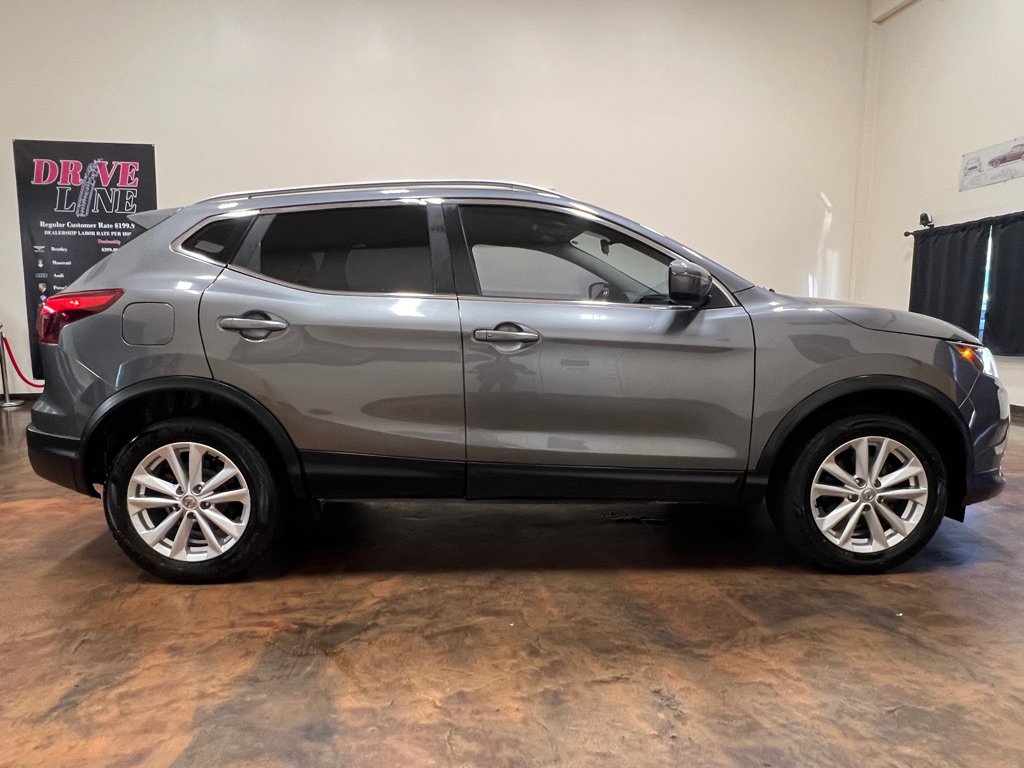 Used 2019 Nissan Rogue Sport SV w/ All-Weather Package AWD/4WD image 10