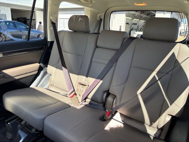 Used 2020 Lexus GX 460 Premium w/ Premium Package AWD/4WD image 25