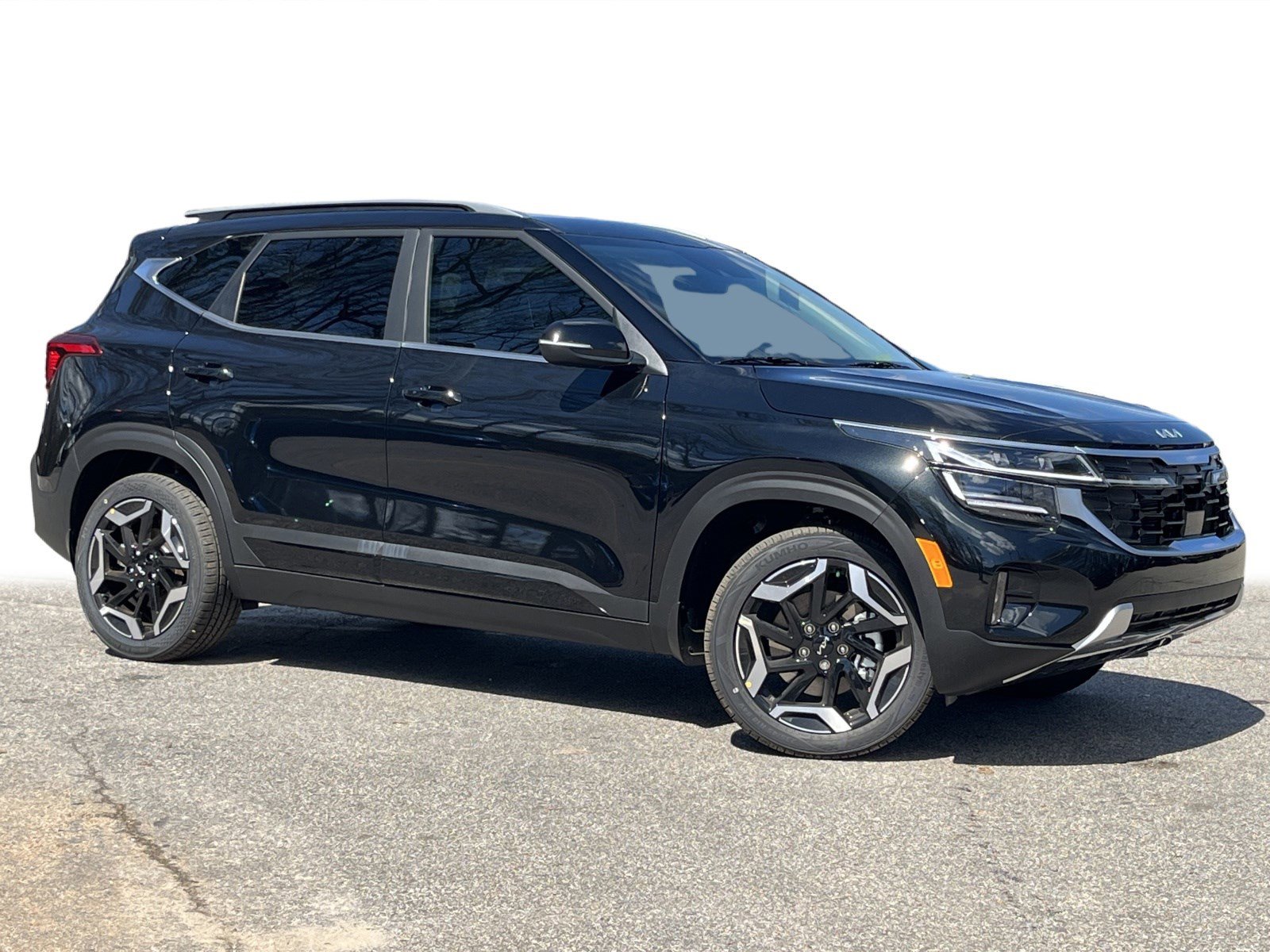 New 2026 Kia Seltos SX AWD/4WD image 2