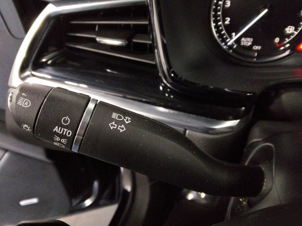 Used 2022 Cadillac XT6 Premium Luxury image 14