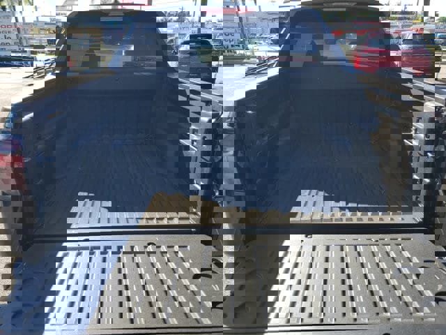 Used 2022 Hyundai Santa Cruz SEL image 11