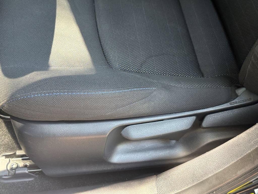 Used 2021 Toyota Corolla SE w/ Carpet Mat Package (TMS) FWD image 27