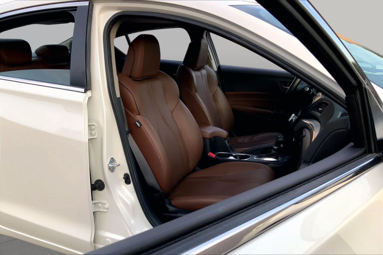Used 2022 Acura ILX w/ Premium Package FWD image 9