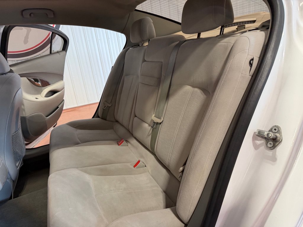 Used 2012 Buick LaCrosse Convenience FWD image 16