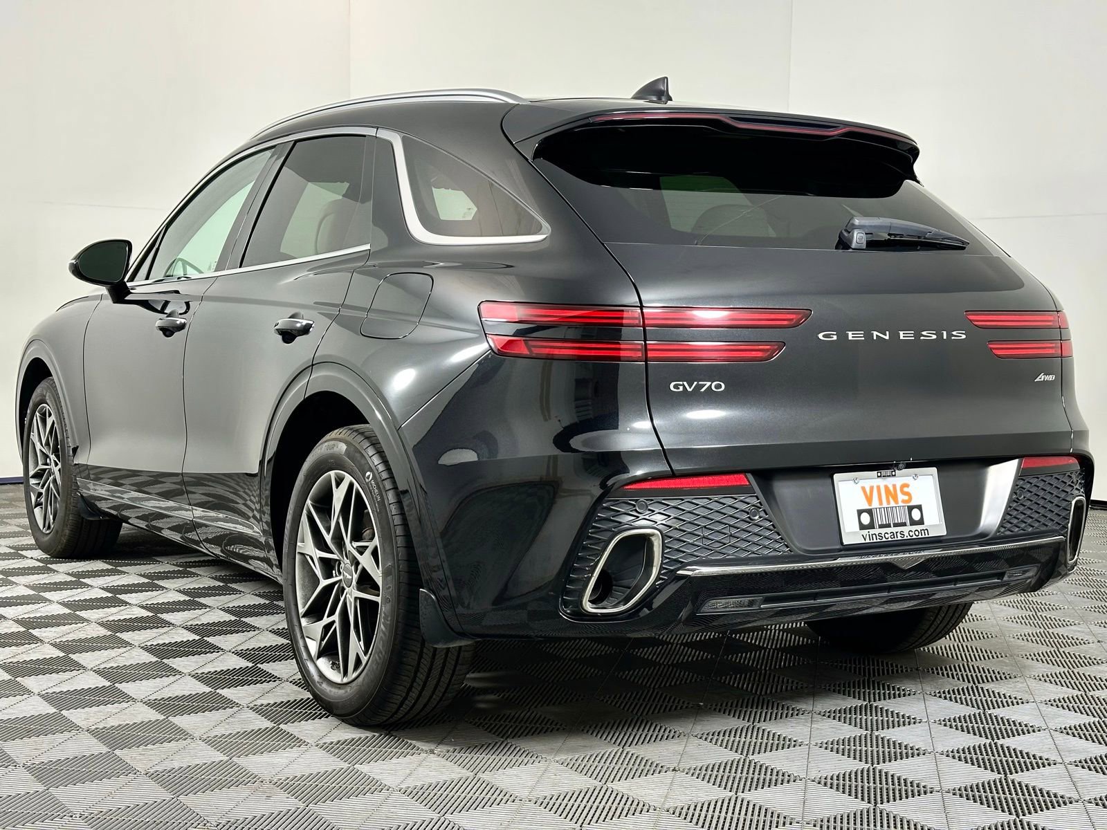 Used 2022 Genesis GV70 2.5T w/ Select Package image 35