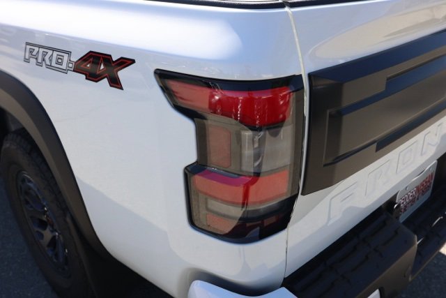 New 2026 Nissan Frontier PRO-4X w/ Pro-4x Convenience Package image 7