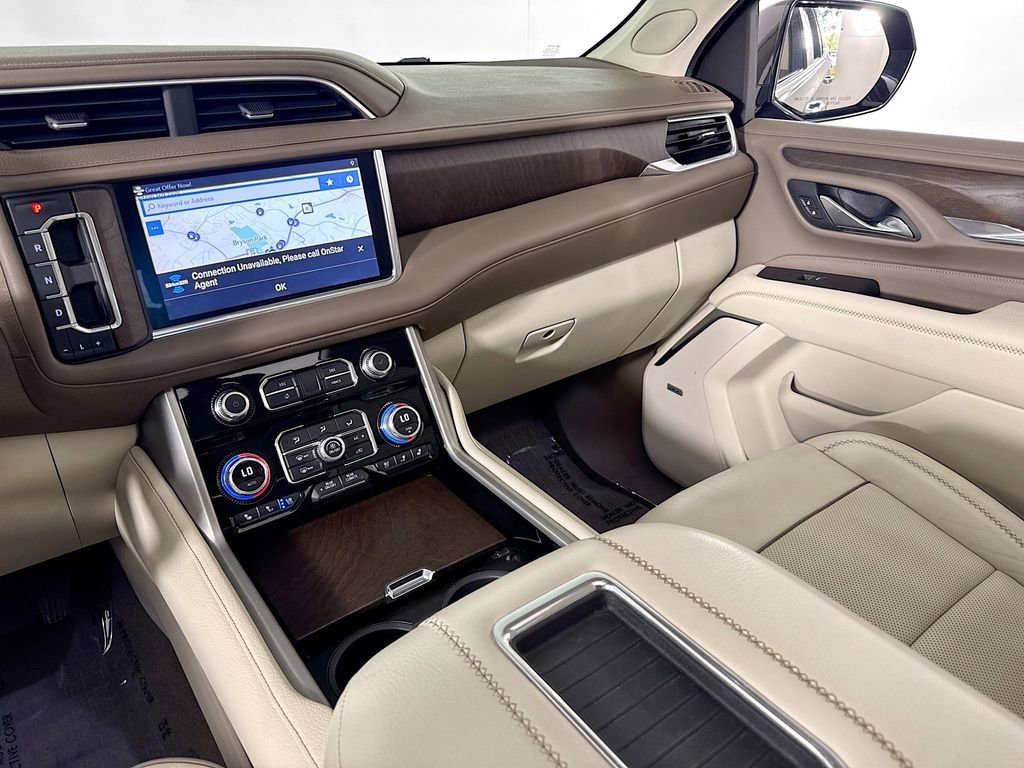 Used 2021 GMC Yukon Denali w/ Denali Premium Package image 30